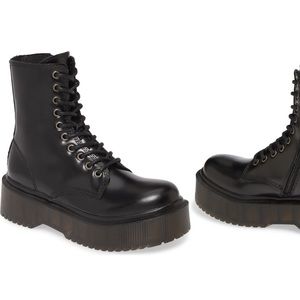 Jeffrey Campbell Sopas Lugged platform boot